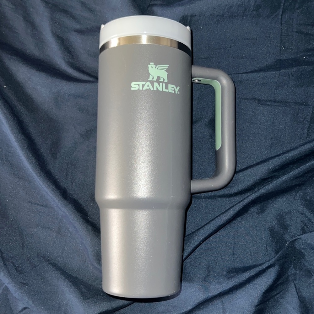 Stanley used once good condition !